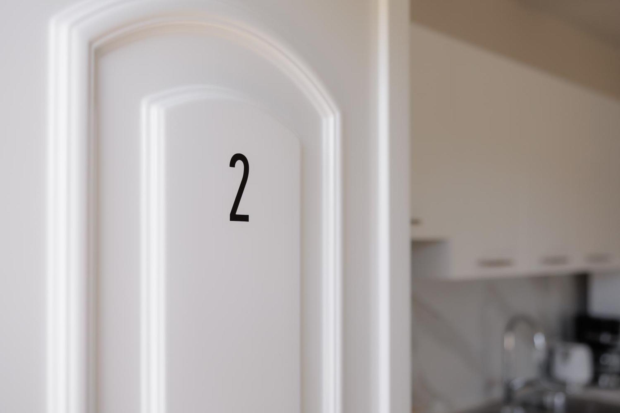 Sundial House Apartman Puládesz Kültér fotó