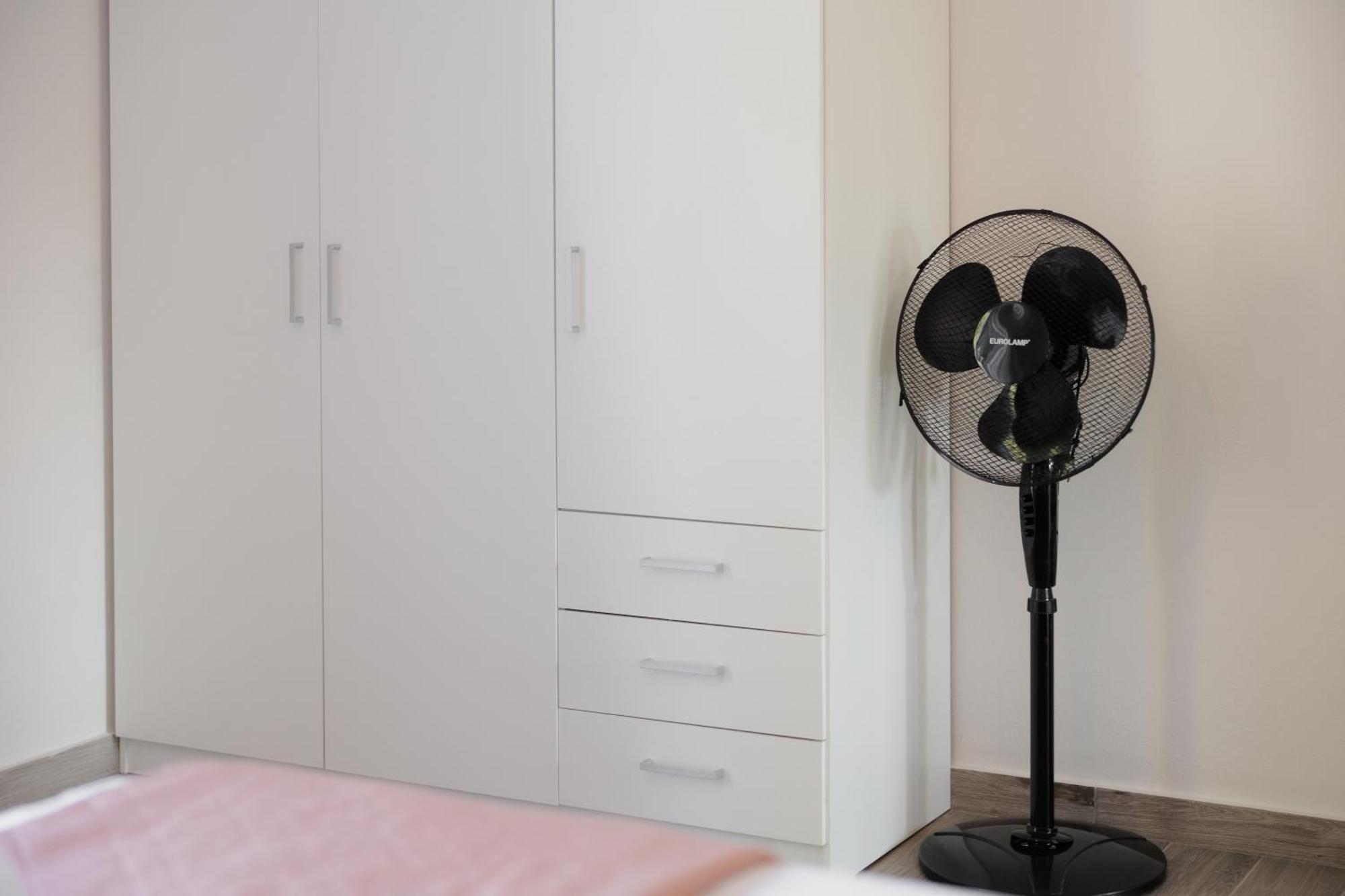 Sundial House Apartman Puládesz Kültér fotó